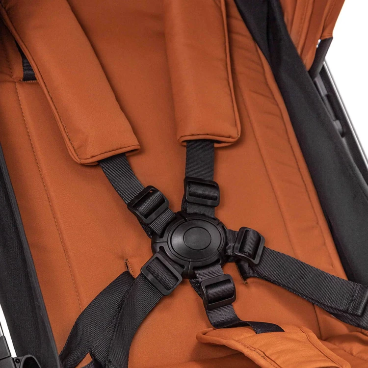 Wózek spacerowy Carrello Nova